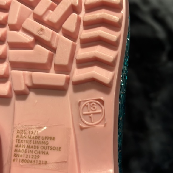 Blue sparkly rain boots - Picture 3 of 4